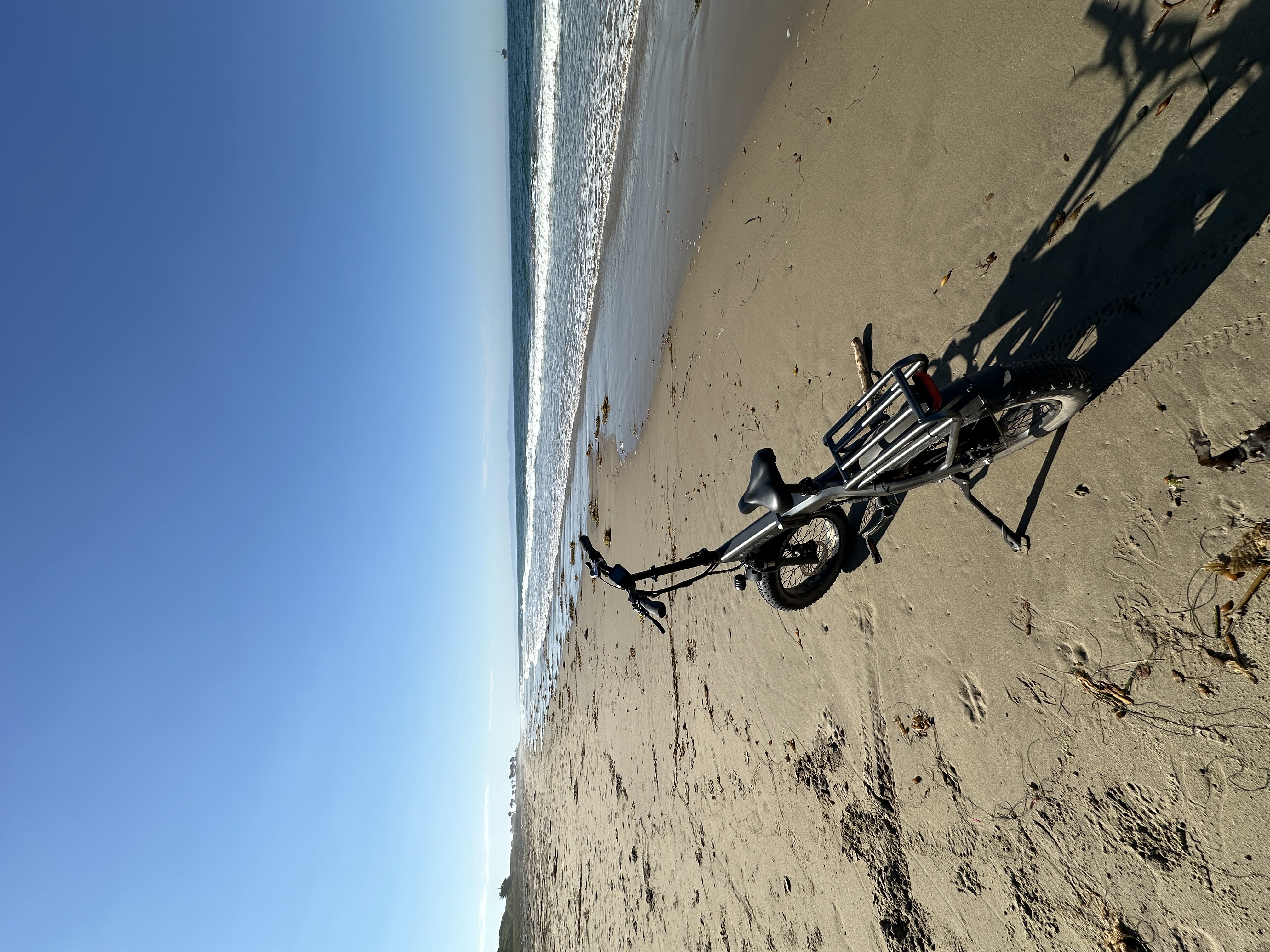 Snapcycle on Santa Barbara beach